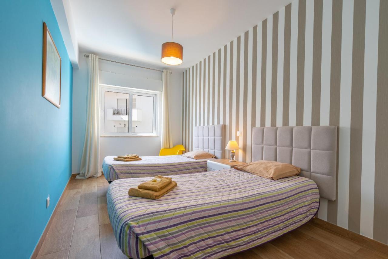 Apartamento Deluxe Oldtown 30 By Umbral Apartment Albufeira Luaran gambar